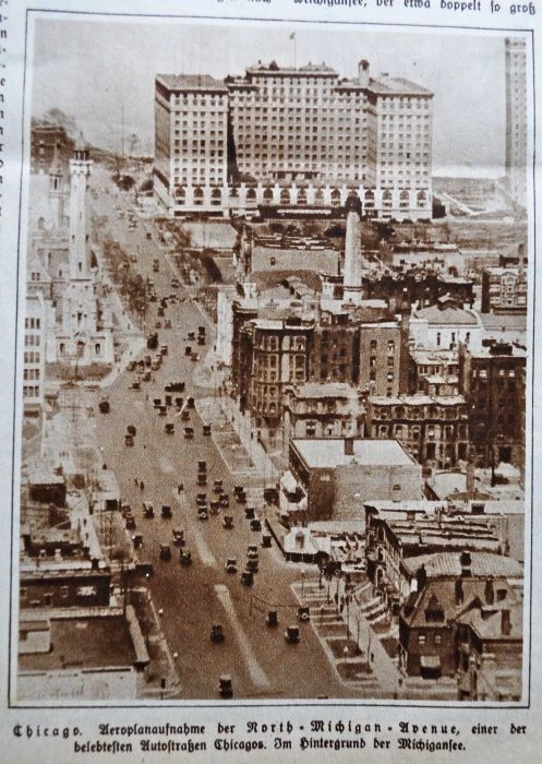 Chicago's North Michigan Avenue (compare to today)