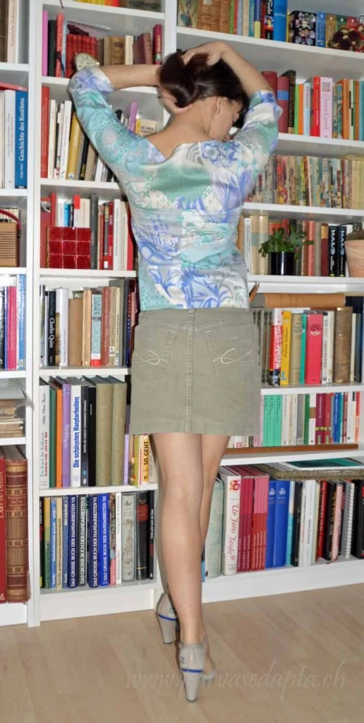 parvasedapta.ch-Bronze age shirt back II